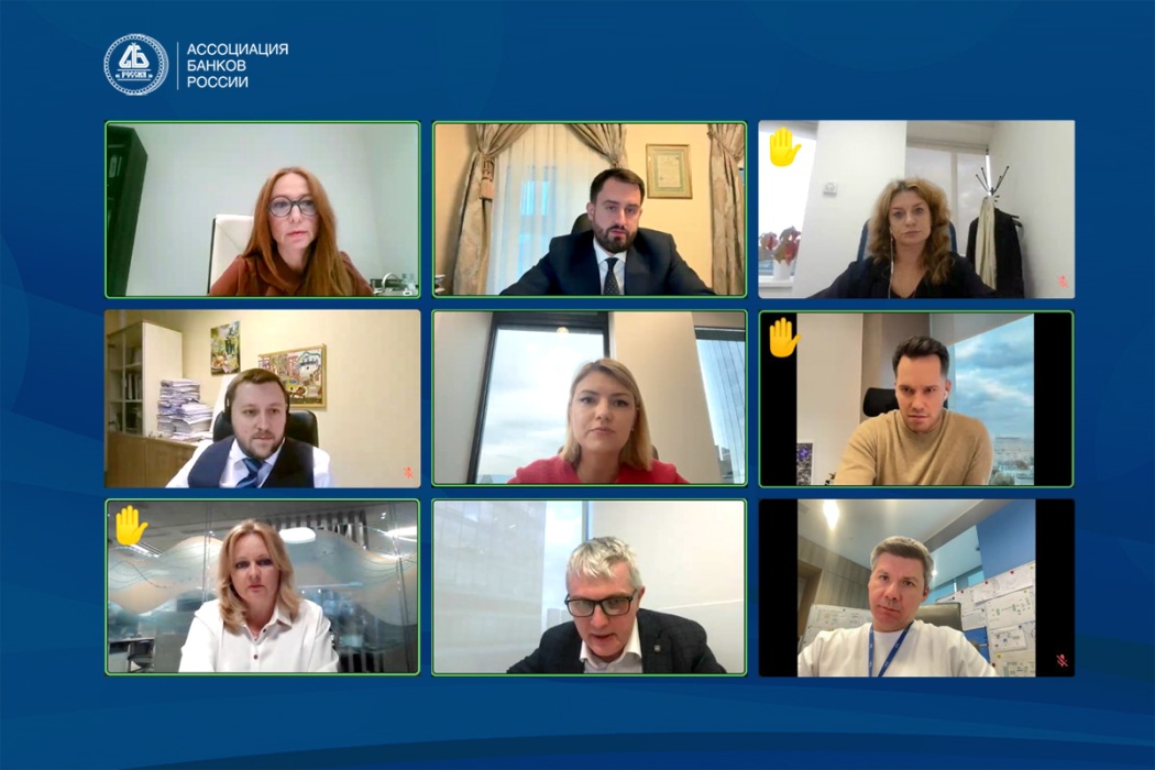 Банки указали на последствия введения НДС на безналичные расчеты