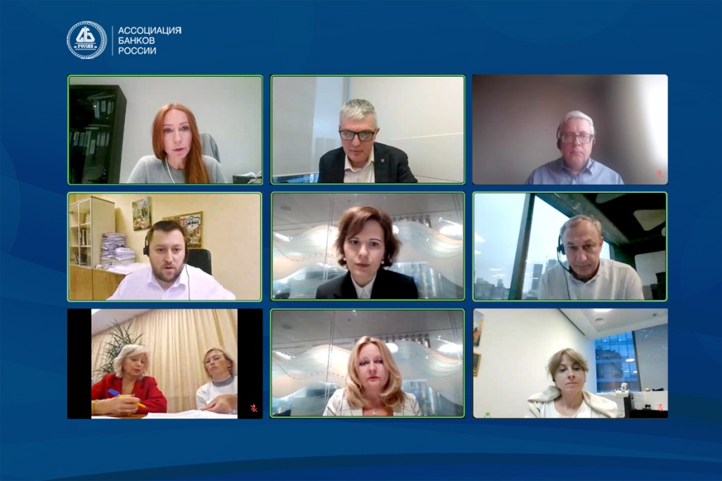 Банки обсудили комплексное урегулирование задолженности и появление новых игроков на платежном рынке